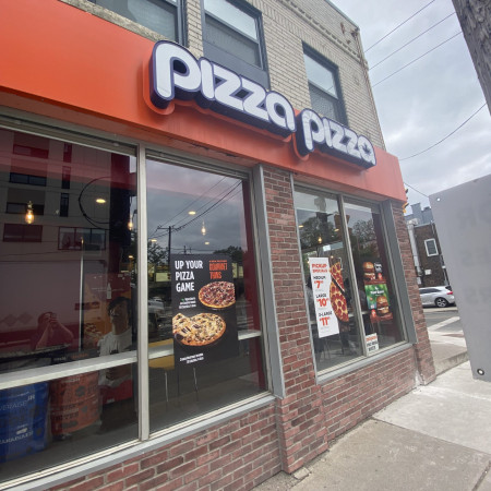 IMG_4658 Pizza Pizza Storefront